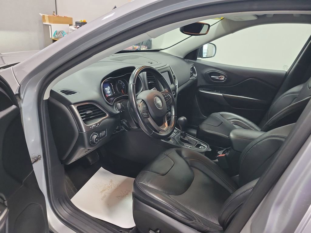 Used 2021 Jeep Cherokee Latitude Lux image 36