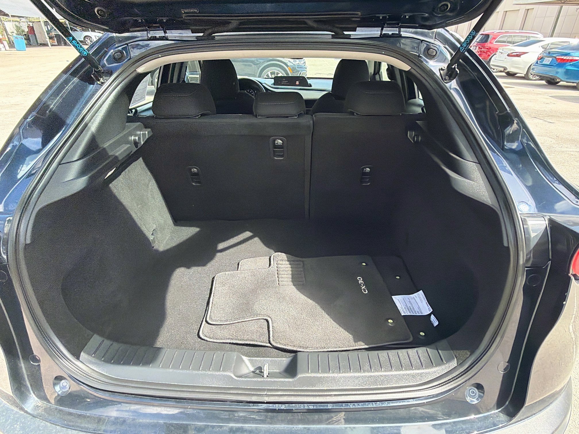 Used 2020 MAZDA CX-30 FWD image 26