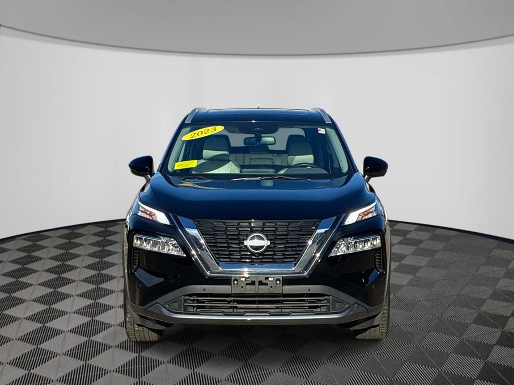 Used 2023 Nissan Rogue SL w/ SL Premium Package AWD/4WD image 2