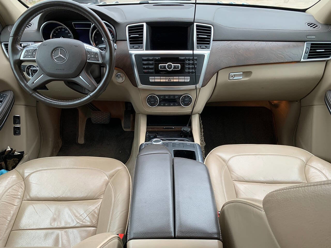 Used 2014 Mercedes-Benz GL 450 4MATIC image 19