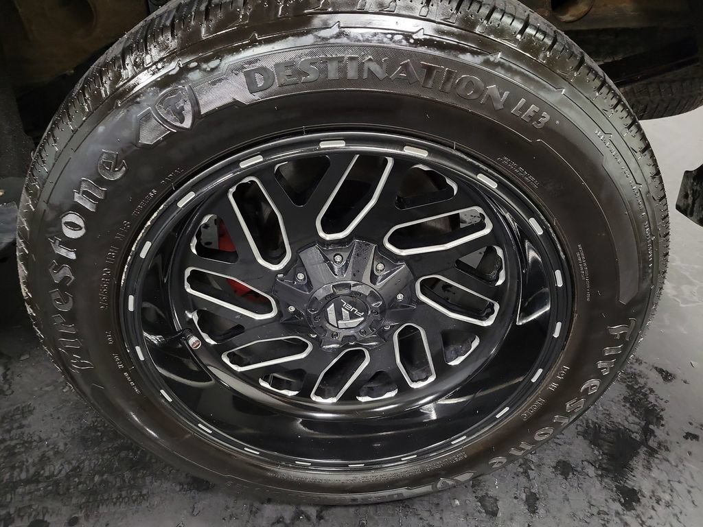 Used 2017 GMC Sierra 1500 Denali AWD/4WD image 11