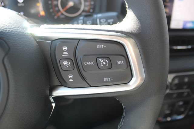 New 2026 Jeep Wrangler Unlimited Sahara AWD/4WD image 15