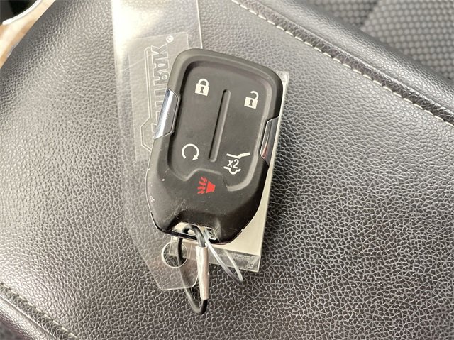 Used 2023 GMC Acadia SLE w/ Driver Convenience Package image 31