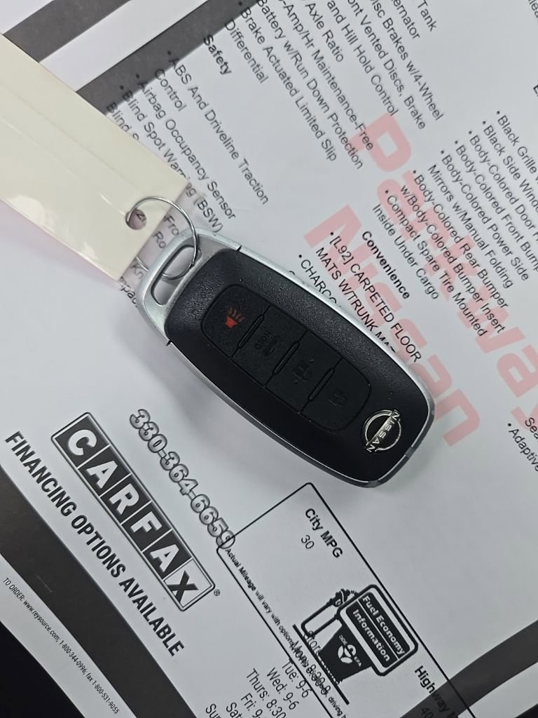 Used 2024 Nissan Sentra SV image 32