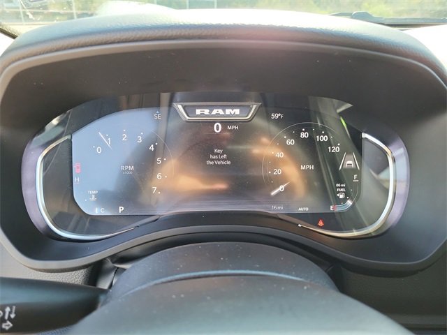 New 2026 RAM 1500 4x4 Crew Cab image 10