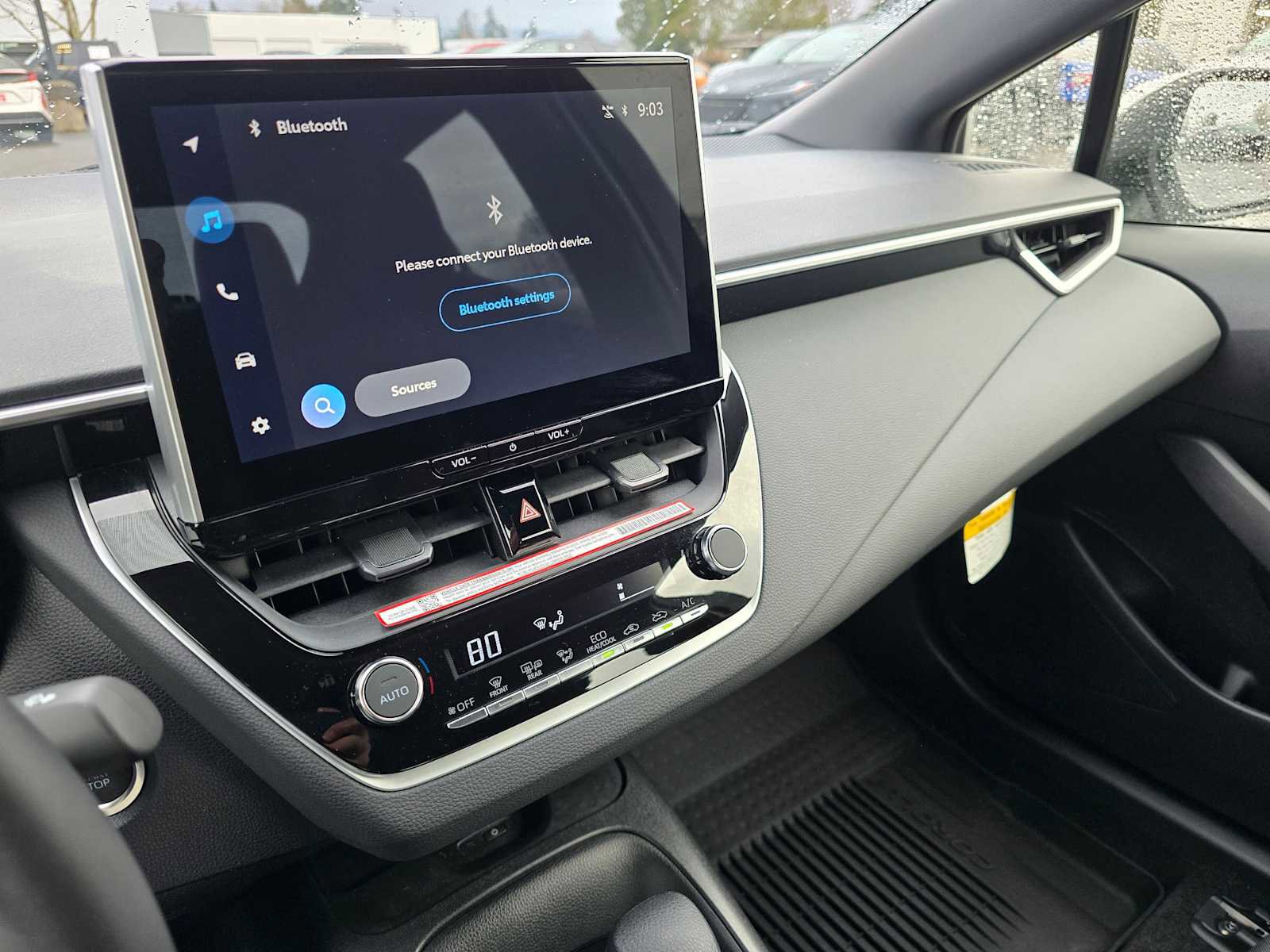 Certified 2026 Toyota Corolla SE w/ SE Package image 27