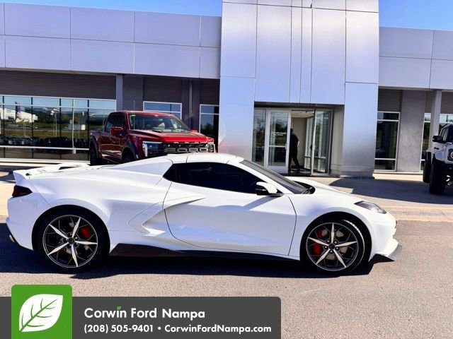 Used 2023 Chevrolet Corvette Stingray Premium Conv w/ Z51 Performance Package RWD image 4