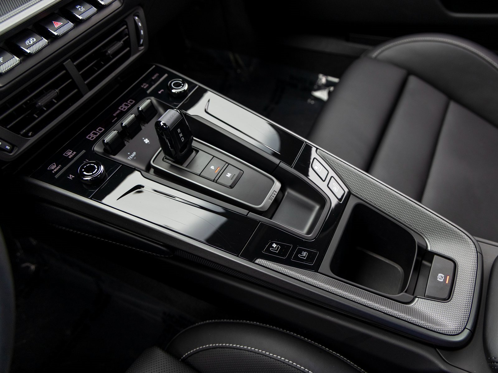 Certified 2025 Porsche 911 Carrera image 40