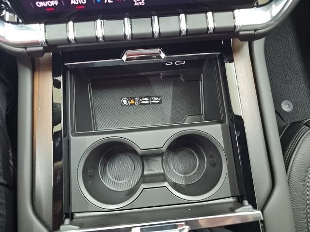 New 2026 GMC Yukon XL Denali w/ Advanced Technology Package AWD/4WD image 15