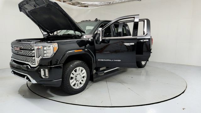 Used 2023 GMC Sierra 2500 Denali w/ Denali Ultimate Package image 9