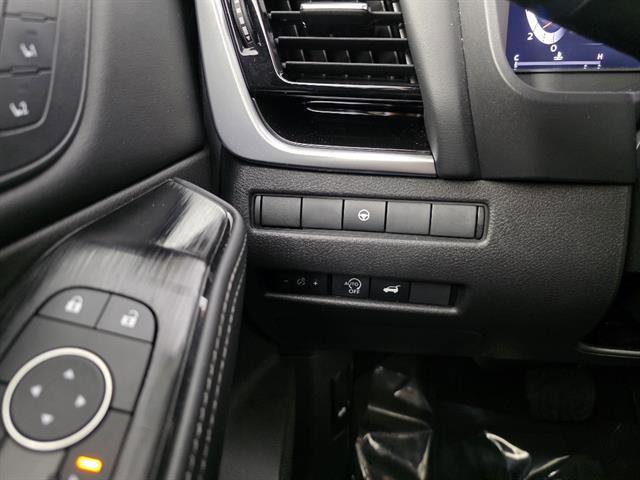 Used 2024 Nissan Rogue SL w/ SL Premium Package AWD/4WD image 42