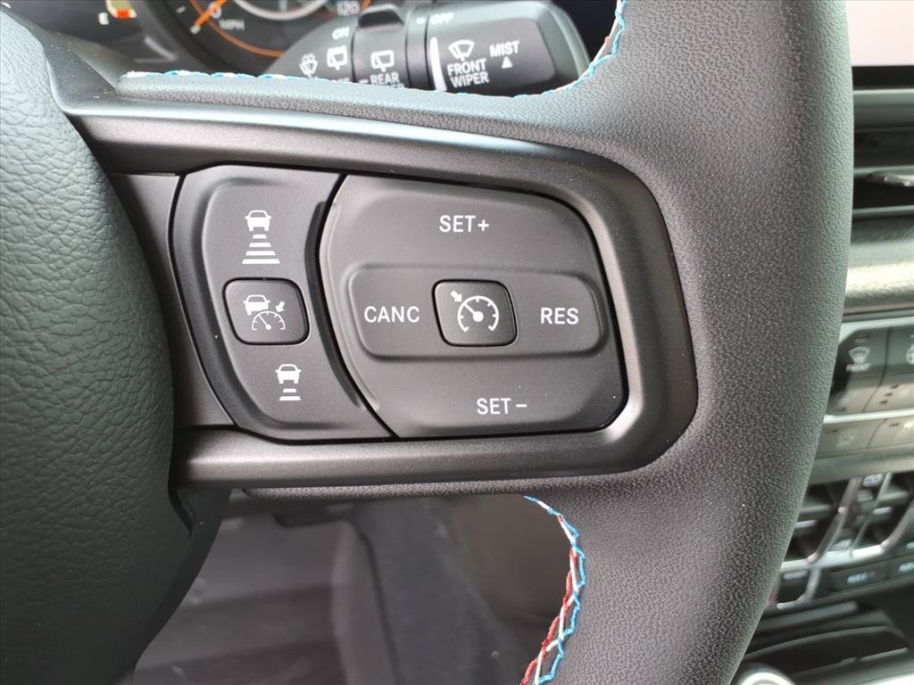 New 2026 Jeep Wrangler Unlimited Sport w/ Dual Top Group AWD/4WD image 25