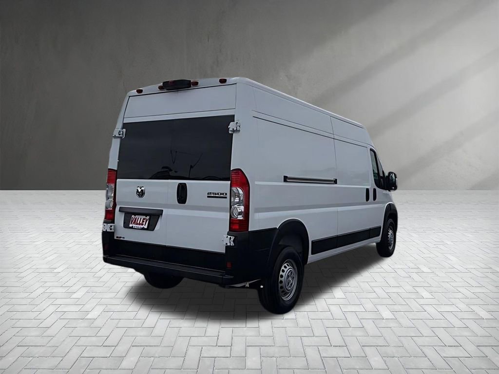Used 2024 RAM ProMaster 2500 image 7
