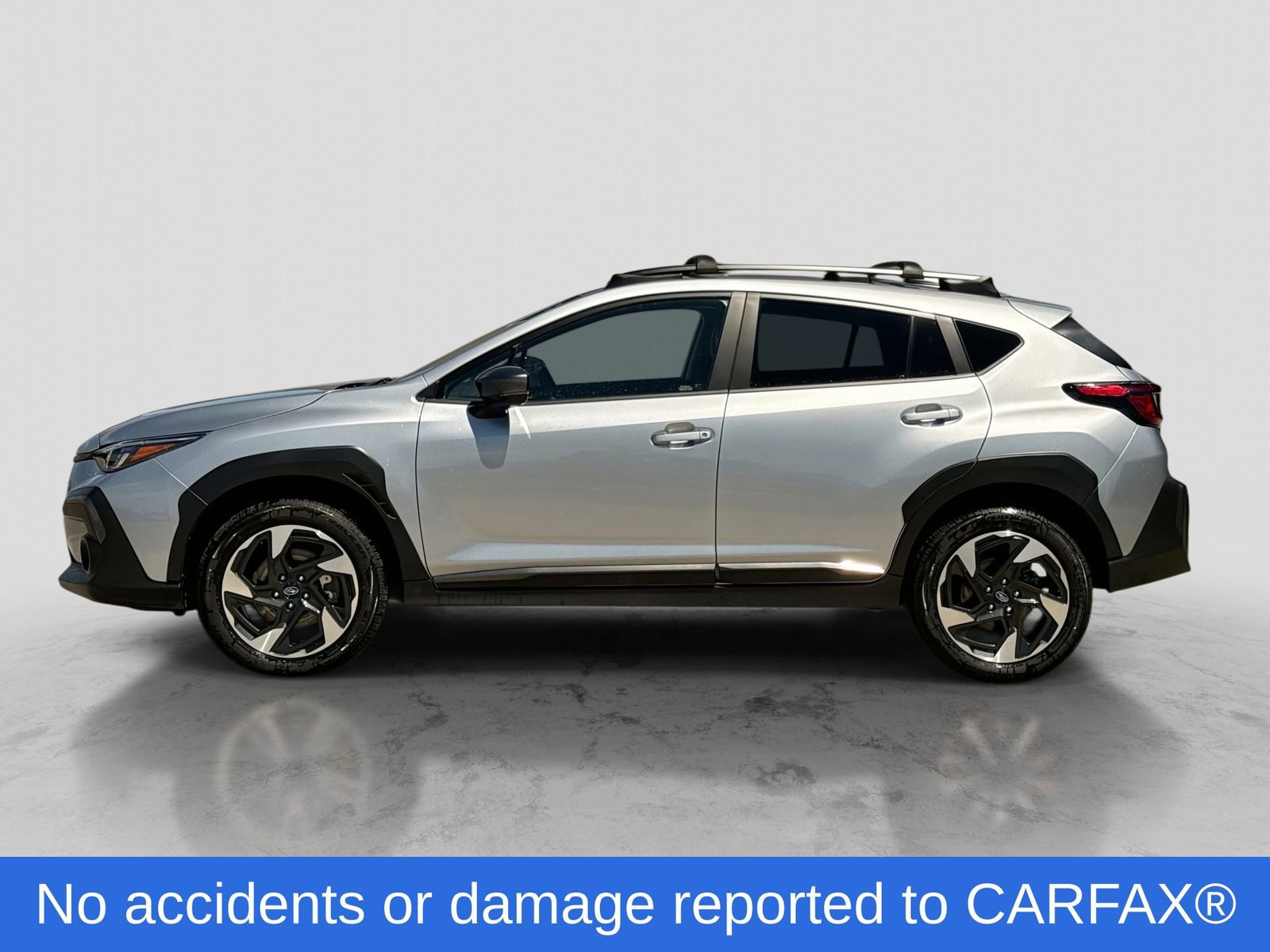 Used 2024 Subaru Crosstrek 2.5i Limited AWD/4WD image 3
