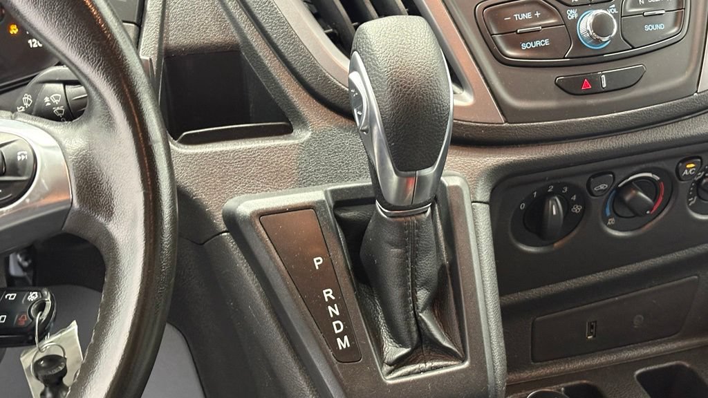 Used 2019 Ford Transit 350 XLT RWD image 40