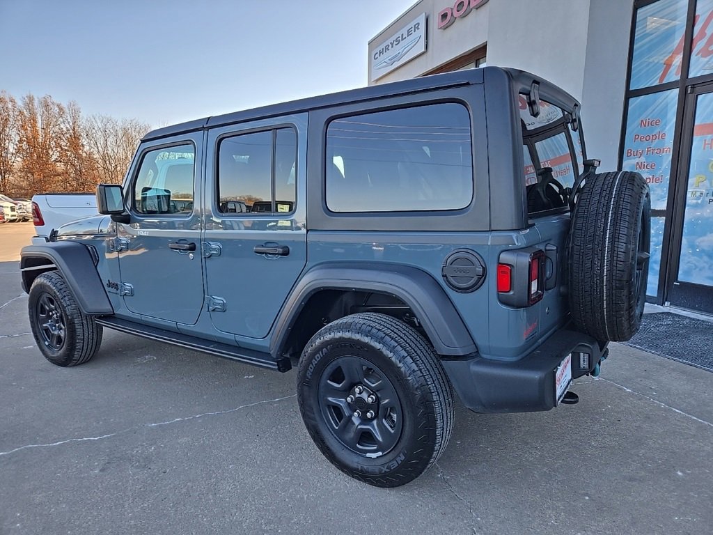 Used 2024 Jeep Wrangler Sport image 6