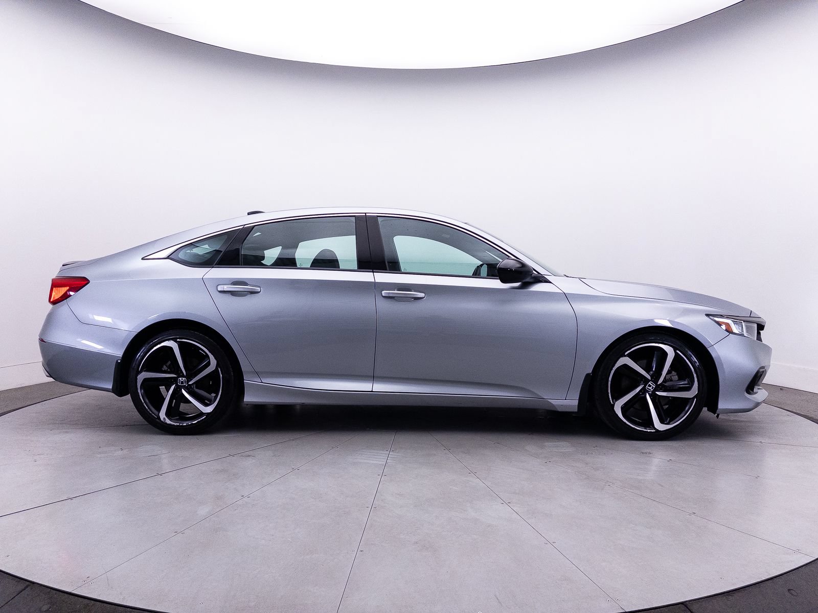 Used 2022 Honda Accord Sport image 40