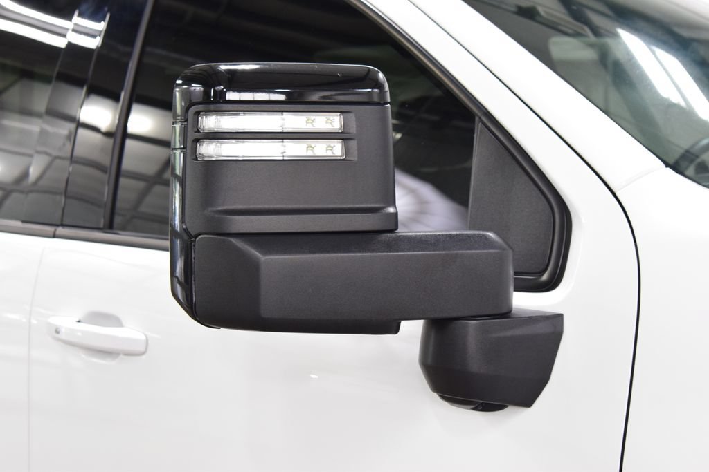 Used 2025 Chevrolet Silverado 2500 LTZ w/ LTZ Plus Package AWD/4WD image 19