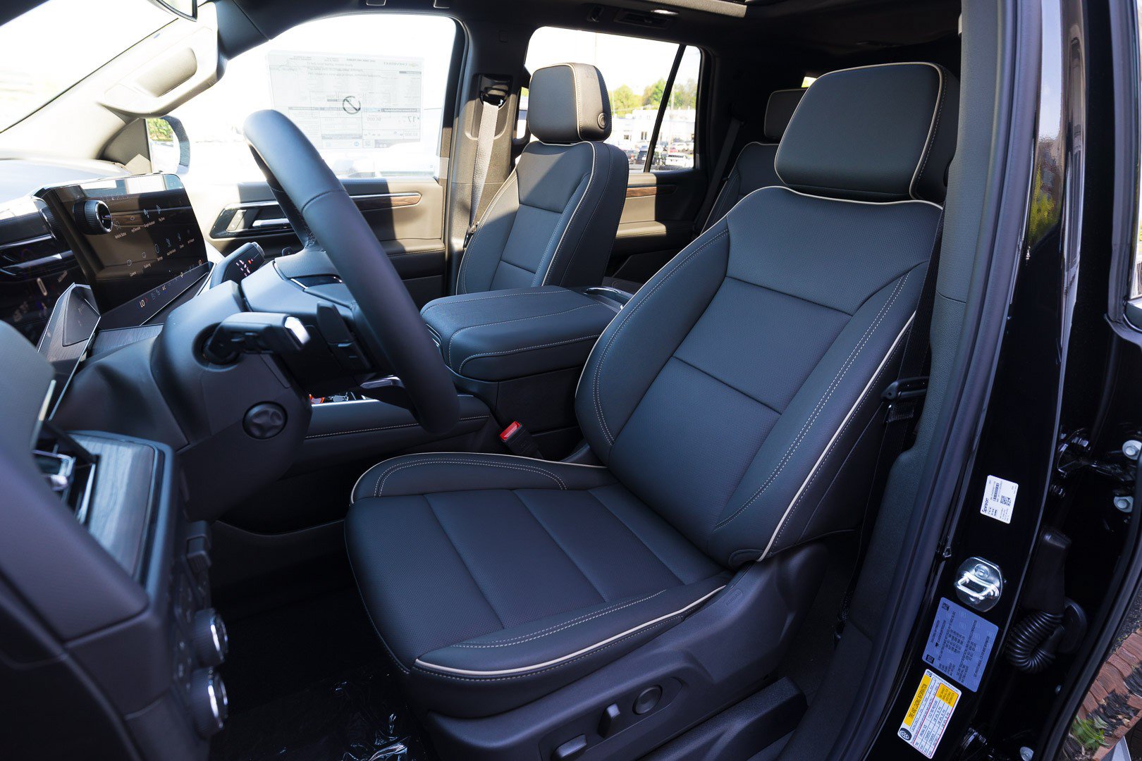 New 2026 Chevrolet Tahoe Premier w/ Sun And Tow Package AWD/4WD image 48