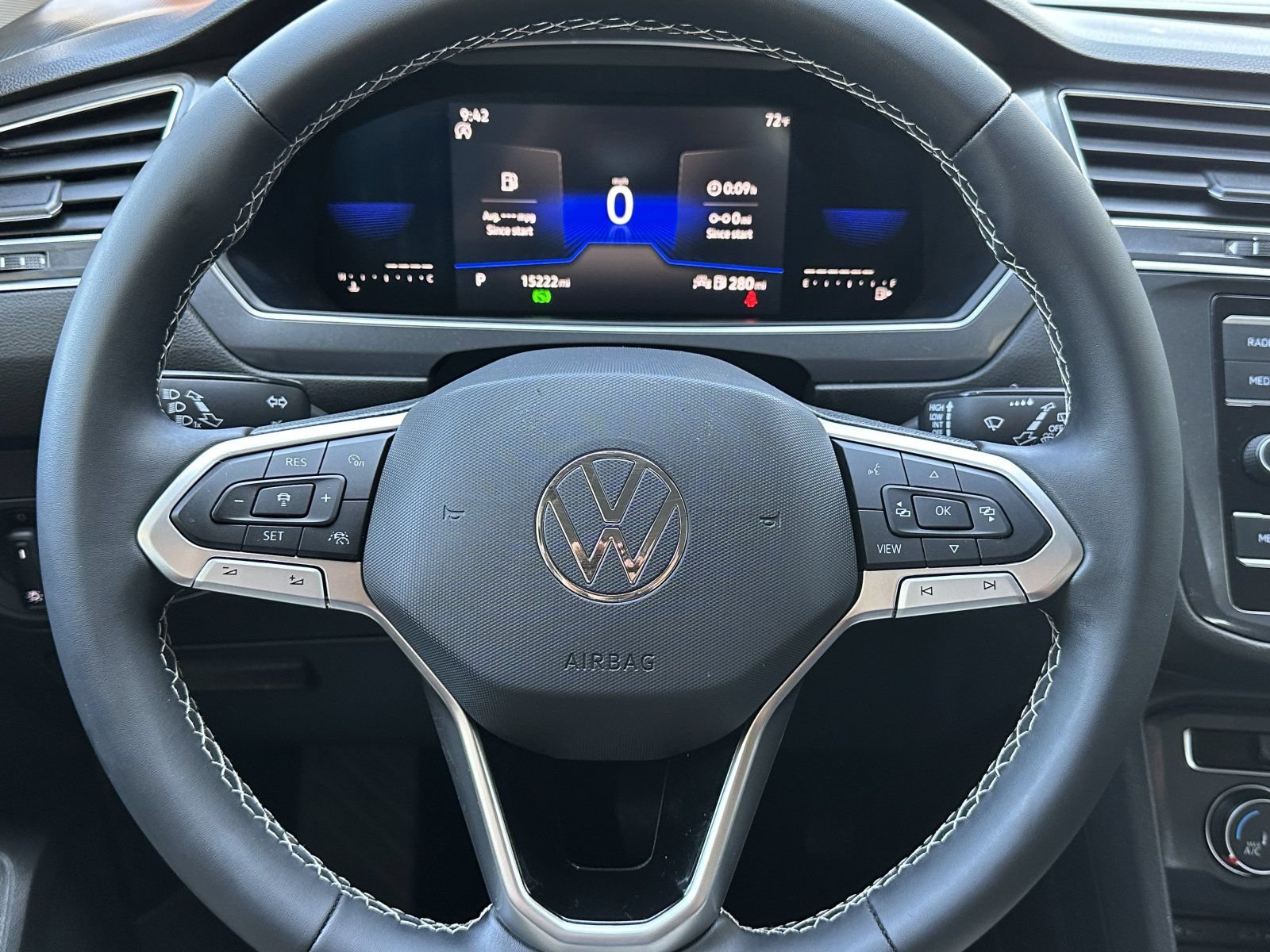 Used 2023 Volkswagen Tiguan S w/ Driver Assistance Package FWD image 21