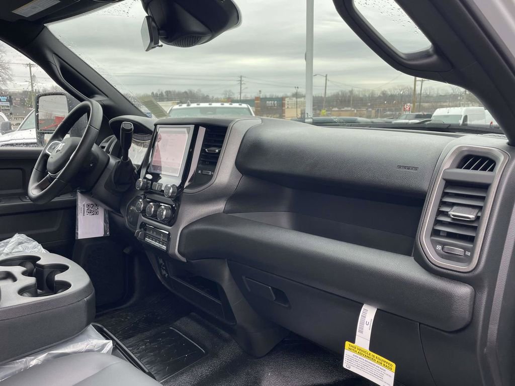 New 2026 RAM 5500 Tradesman w/ Chrome Appearance Group image 14