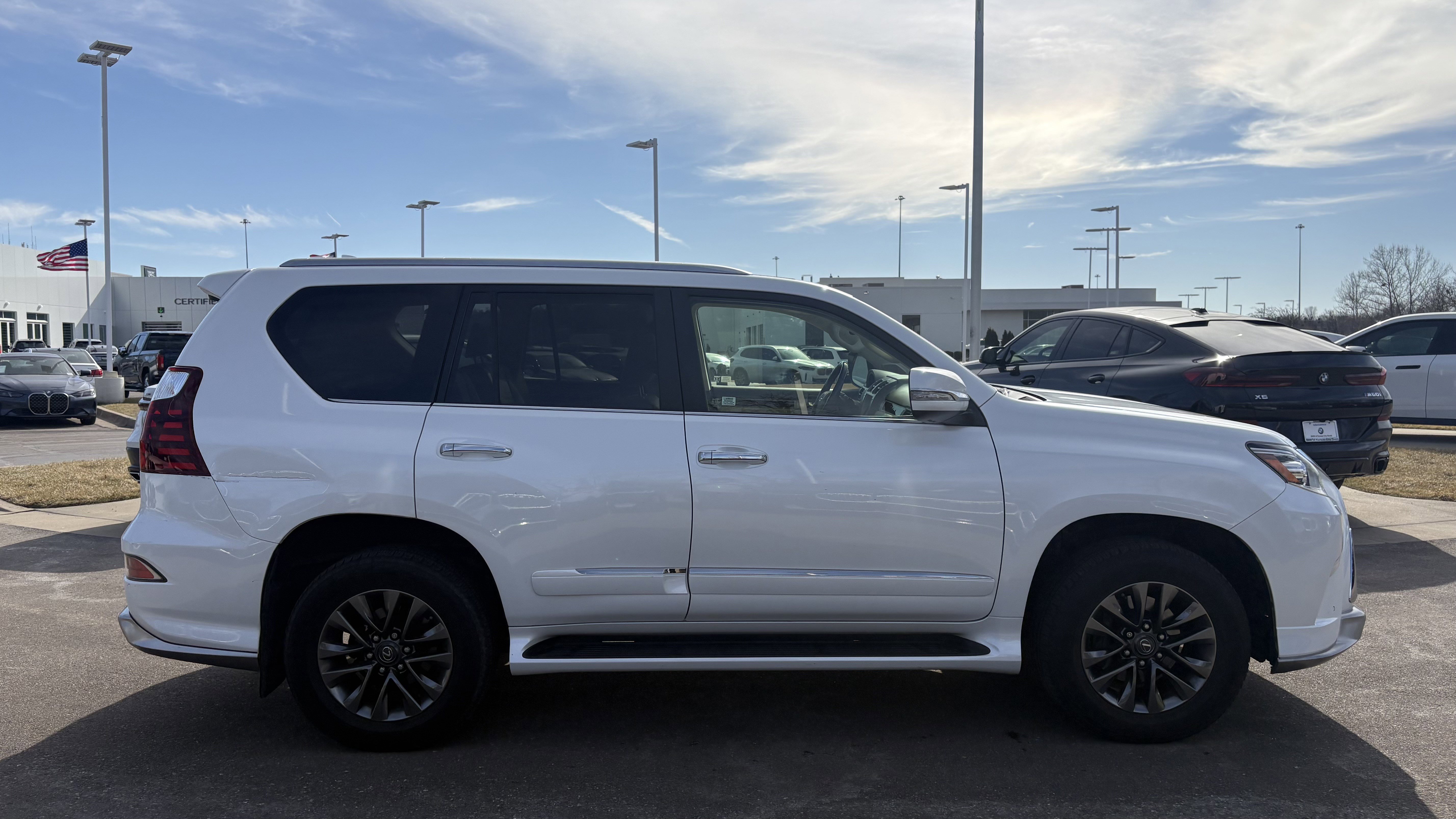 Used 2017 Lexus GX 460 Premium image 11