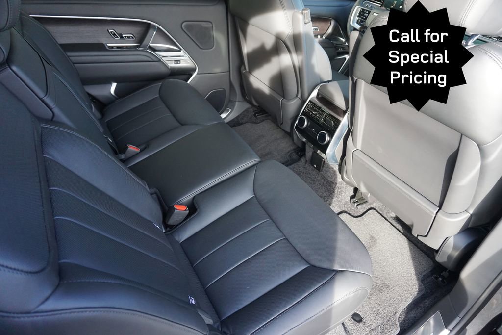 New 2025 Land Rover Range Rover Long Wheelbase SE image 26
