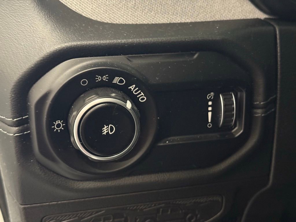 Used 2024 Jeep Wrangler Sahara w/ Dual Top Group image 21