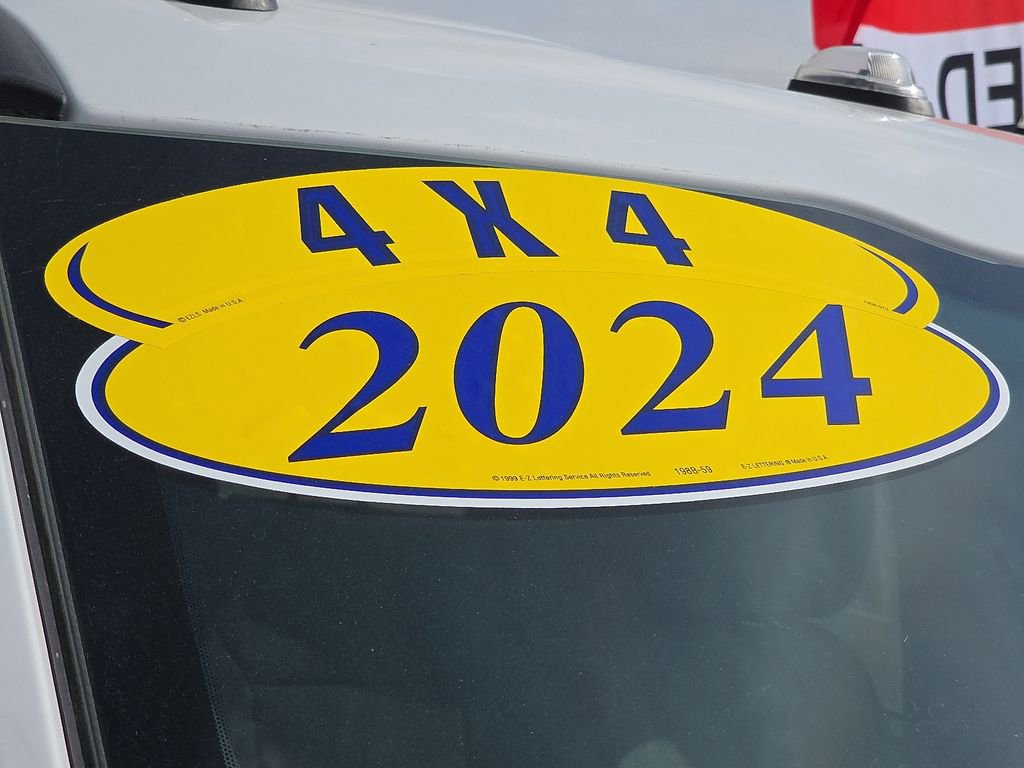 Certified 2024 Ford F350 XLT image 11