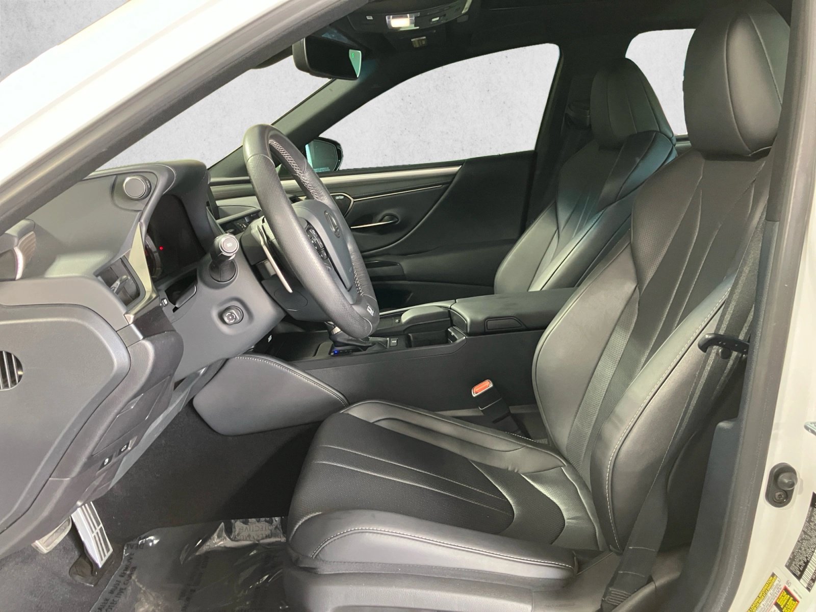 Used 2020 Lexus ES 350 F Sport w/ Accessory Package FWD image 11