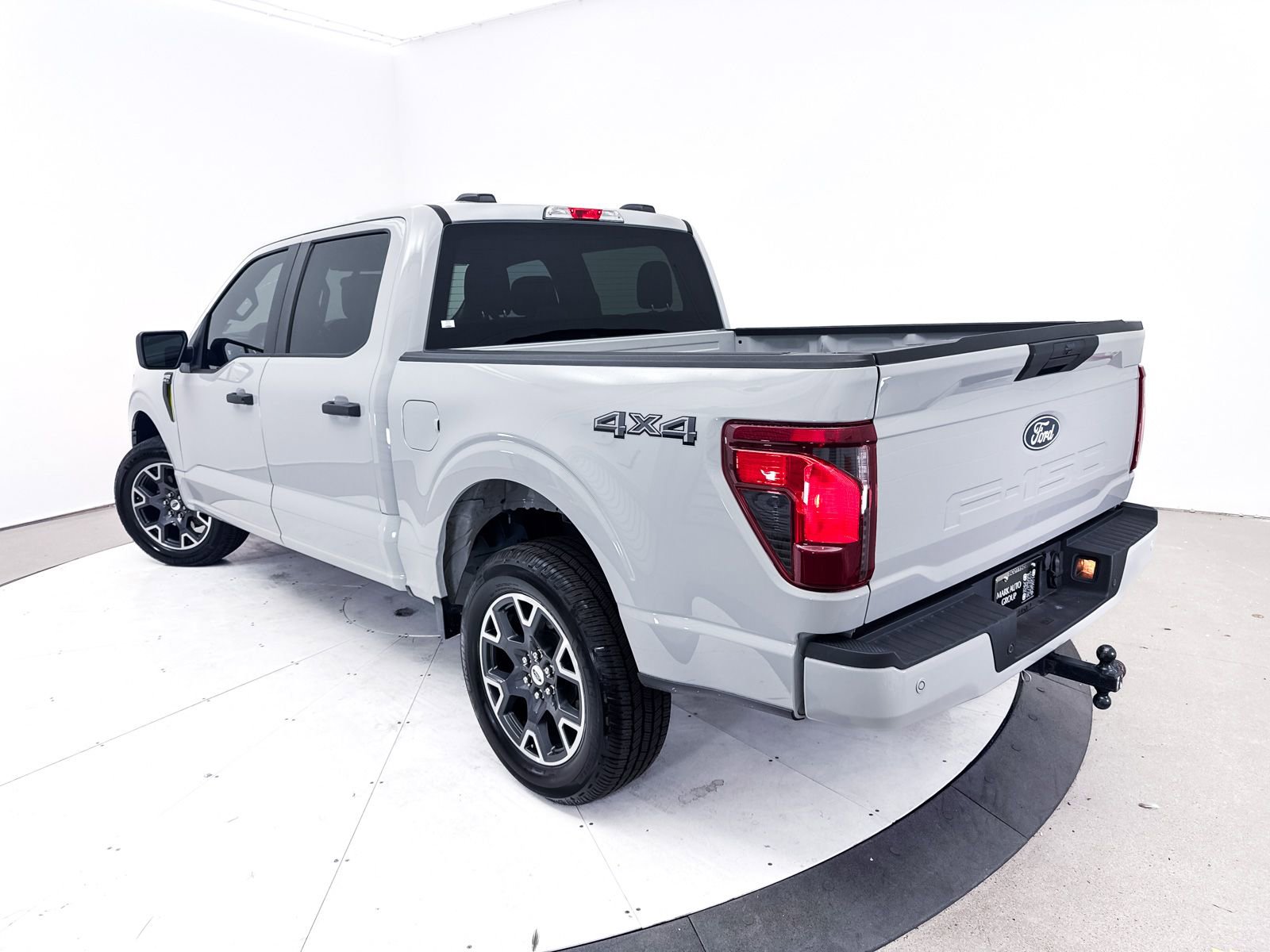 Used 2024 Ford F150 STX image 2