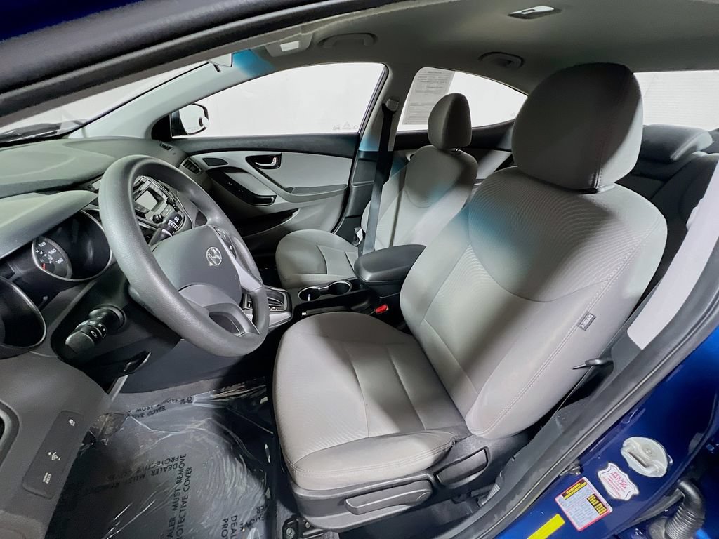 Used 2016 Hyundai Elantra SE FWD image 17