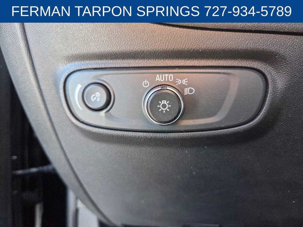 Used 2023 Chevrolet Equinox LS image 23