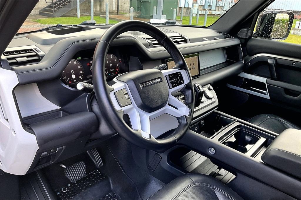 Used 2024 Land Rover Defender 110 S AWD/4WD image 19