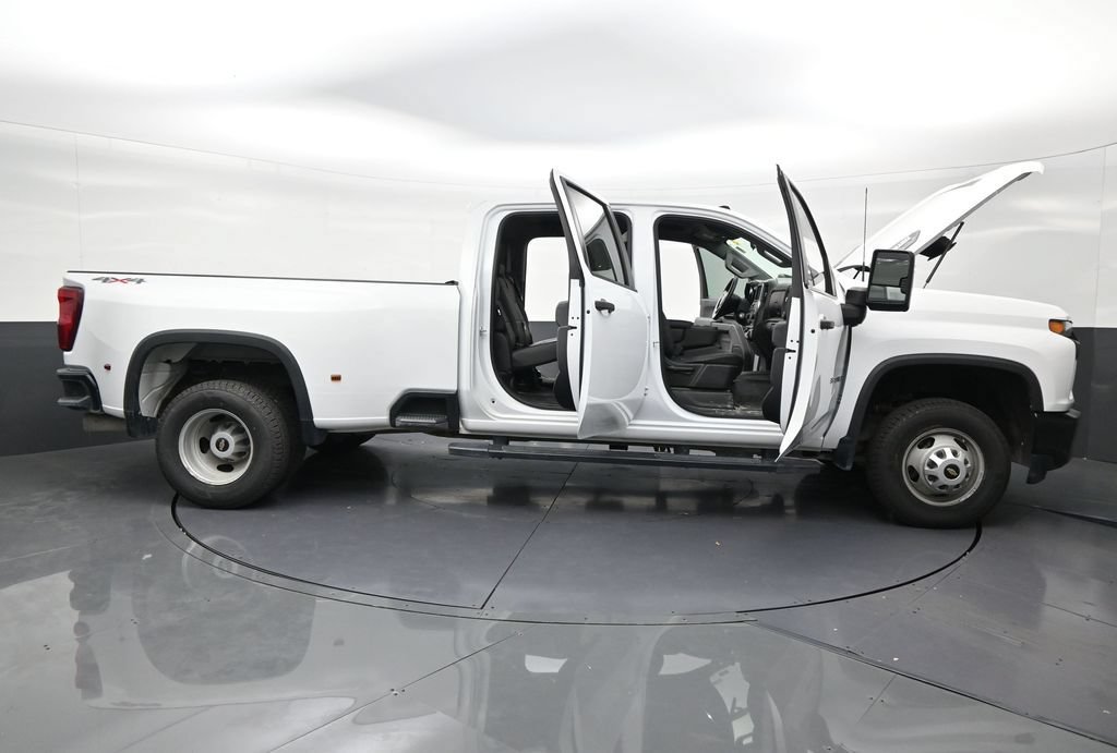 Used 2024 Chevrolet Silverado 3500 W/T AWD/4WD image 26