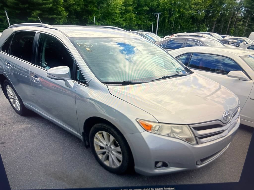 Used 2015 Toyota Venza LE AWD/4WD image 4