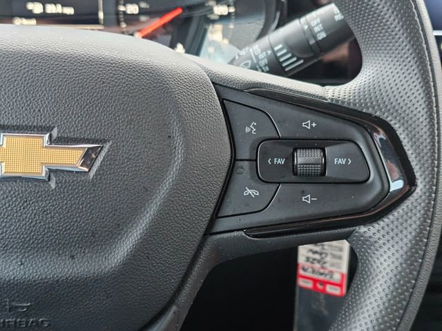 Certified 2025 Chevrolet Trax LS image 30
