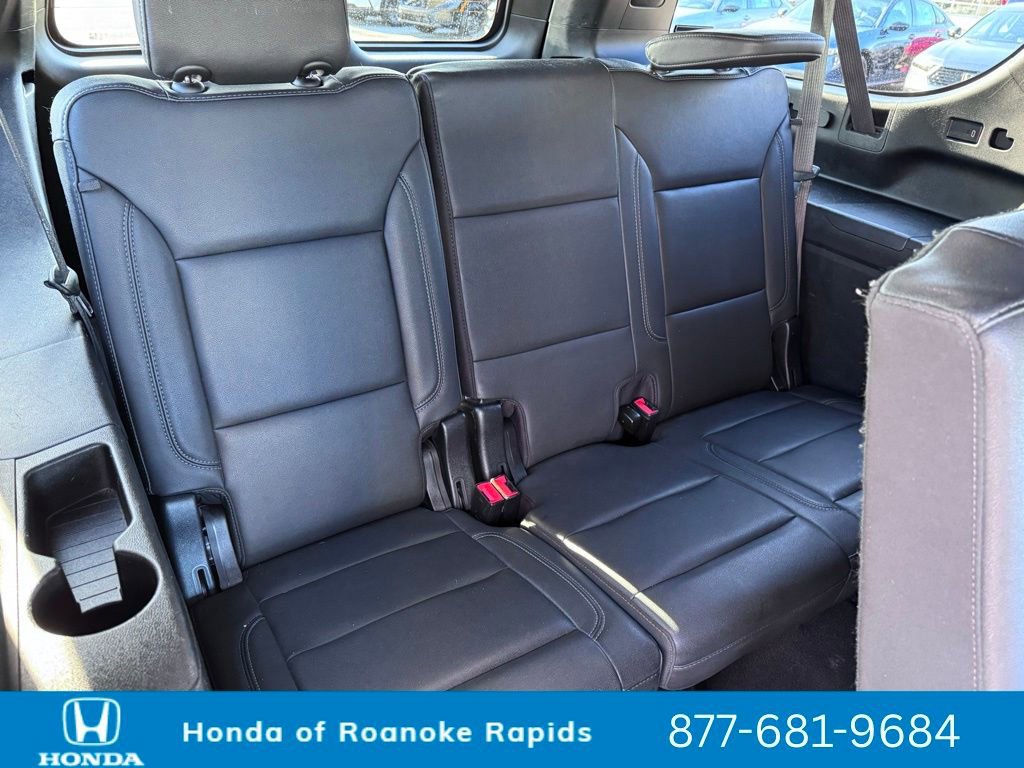 Used 2023 Chevrolet Suburban LT image 33