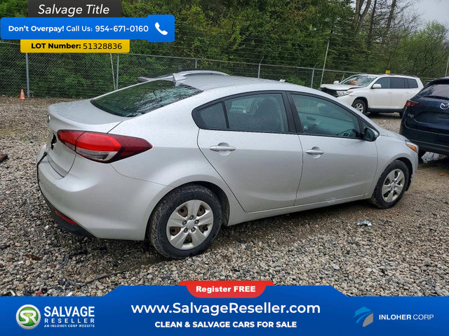 Used 2017 Kia Forte LX FWD image 4
