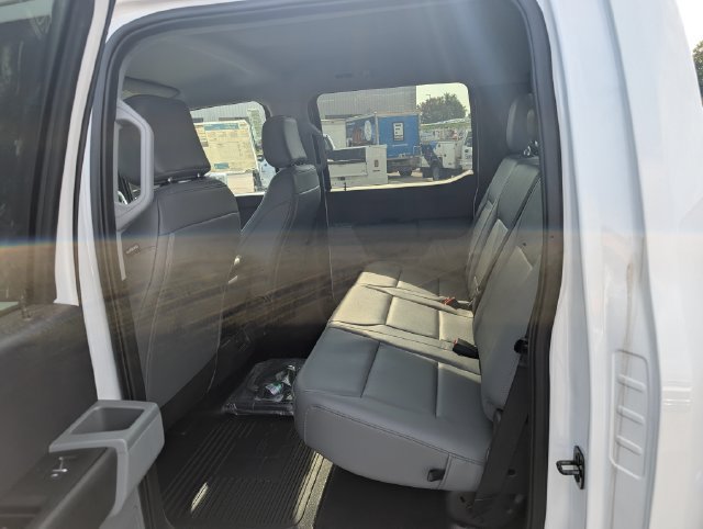 New 2026 Ford F350 XL w/ XL Chrome Package AWD/4WD image 11