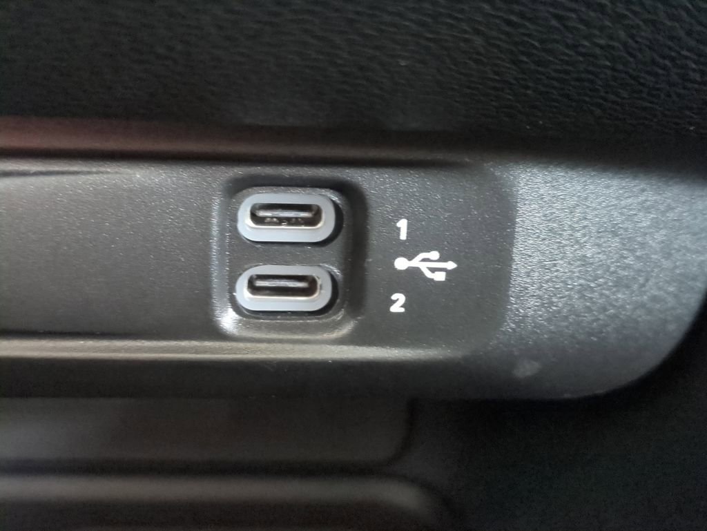 Used 2024 Dodge Charger R/T w/ Plus Group image 23