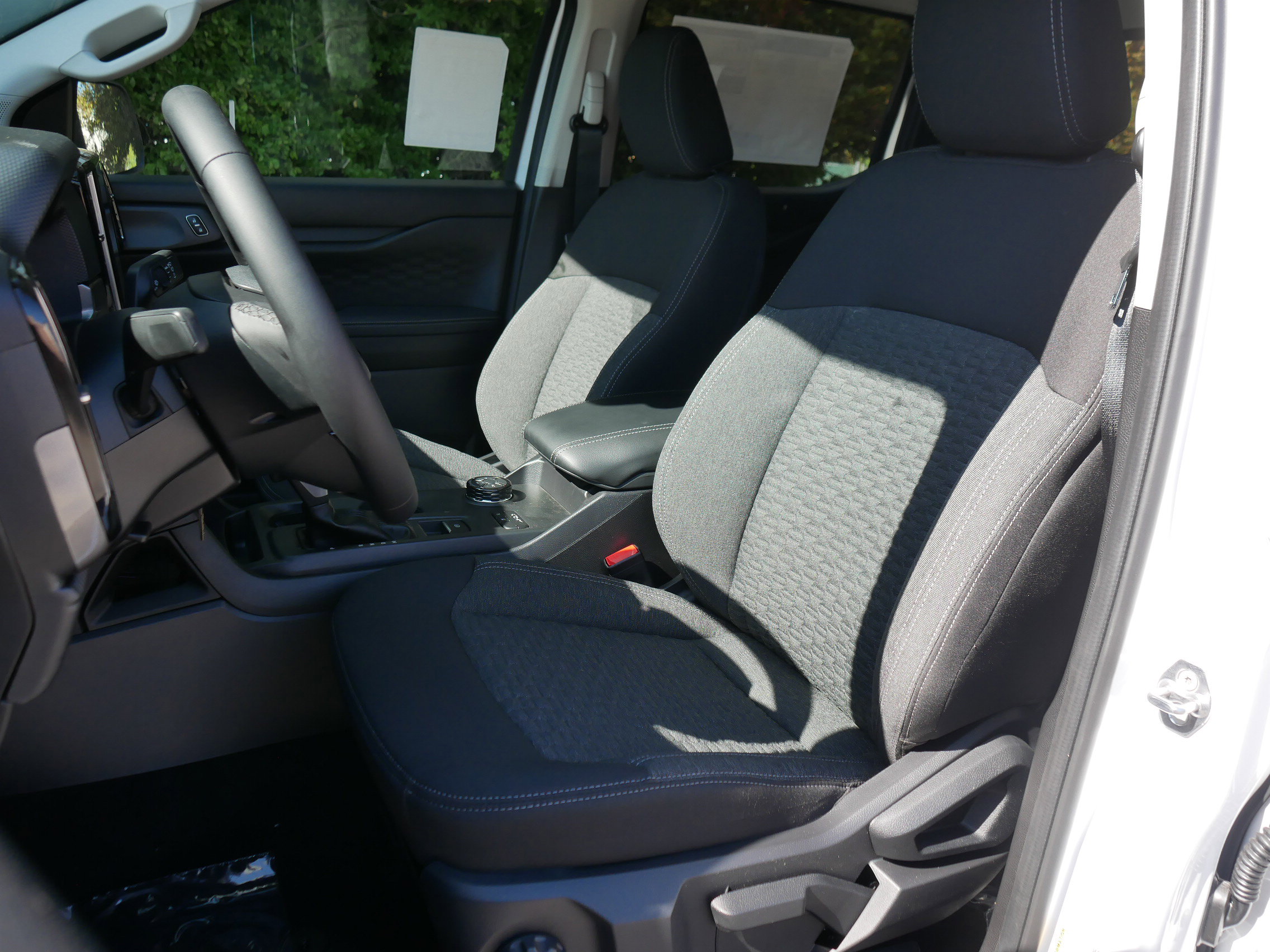 New 2025 Ford Ranger XLT w/ FX4 Off-Road Package image 35