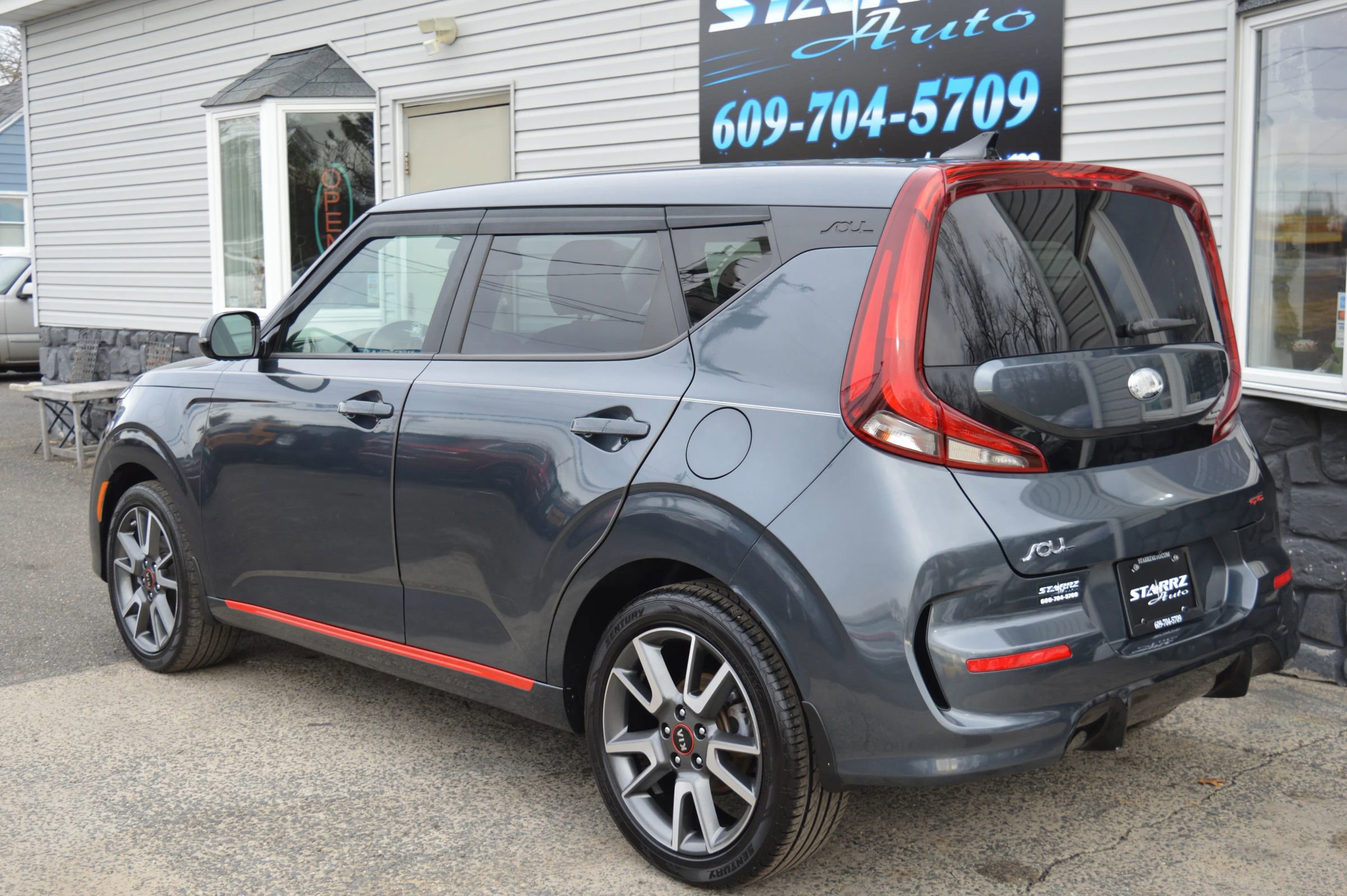 Used 2020 Kia Soul GT-Line image 3