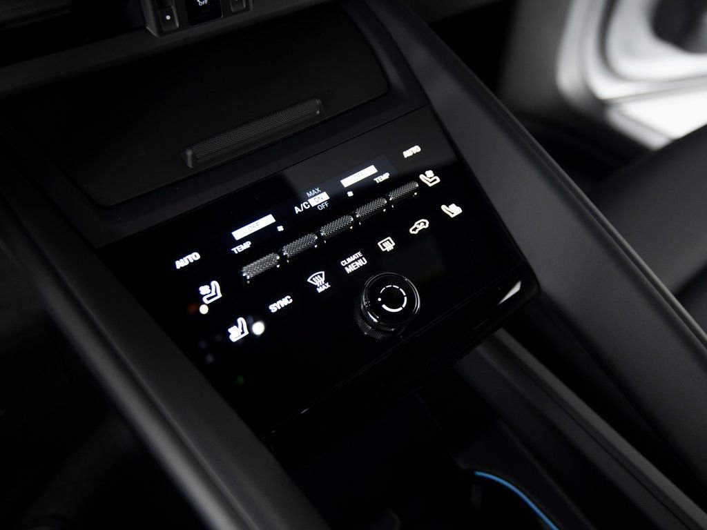 New 2026 Porsche Macan 4S Electric image 26