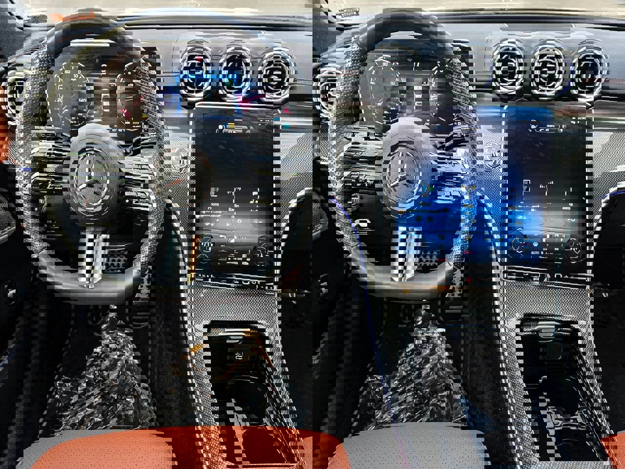 Used 2023 Mercedes-Benz C 300 4MATIC Sedan image 29