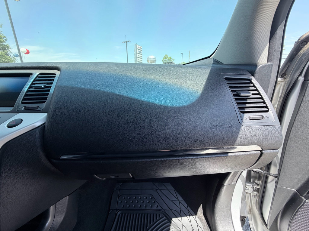 Used 2014 Nissan Murano S FWD image 17