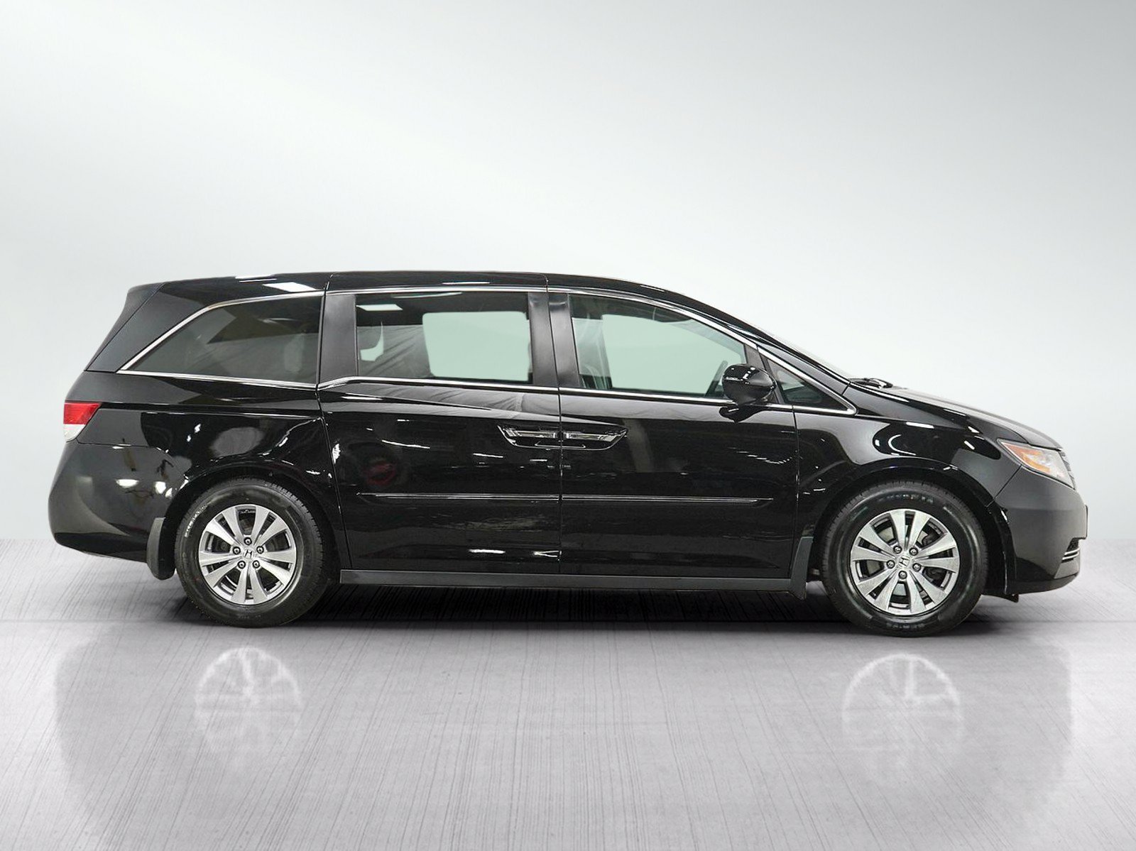 Used 2015 Honda Odyssey EX-L image 6