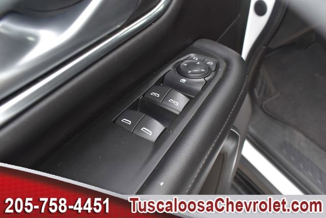 Used 2022 Chevrolet Suburban LS w/ Driver Alert Package RWD image 18