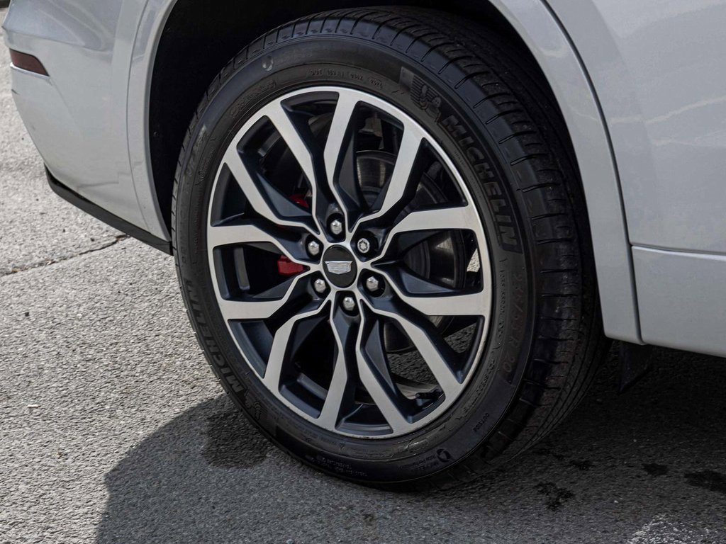 Used 2025 Cadillac XT6 Sport image 10