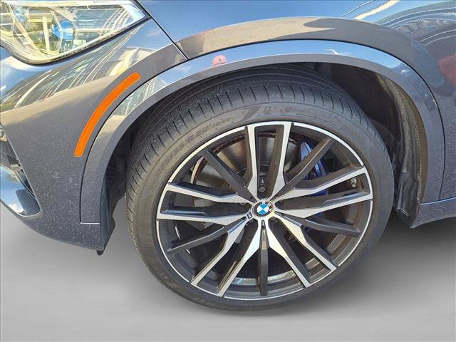 Used 2022 BMW X5 sDrive40i w/ M Sport Package RWD image 21